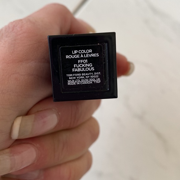 Tom ford lipstick - fucking fabulous -limited edition - Picture 3 of 3
